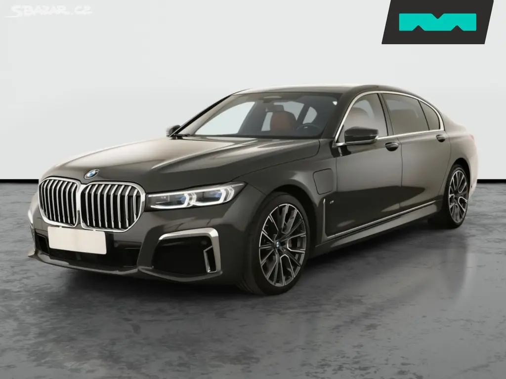 BMW Řada 7, 745Le, M Paket